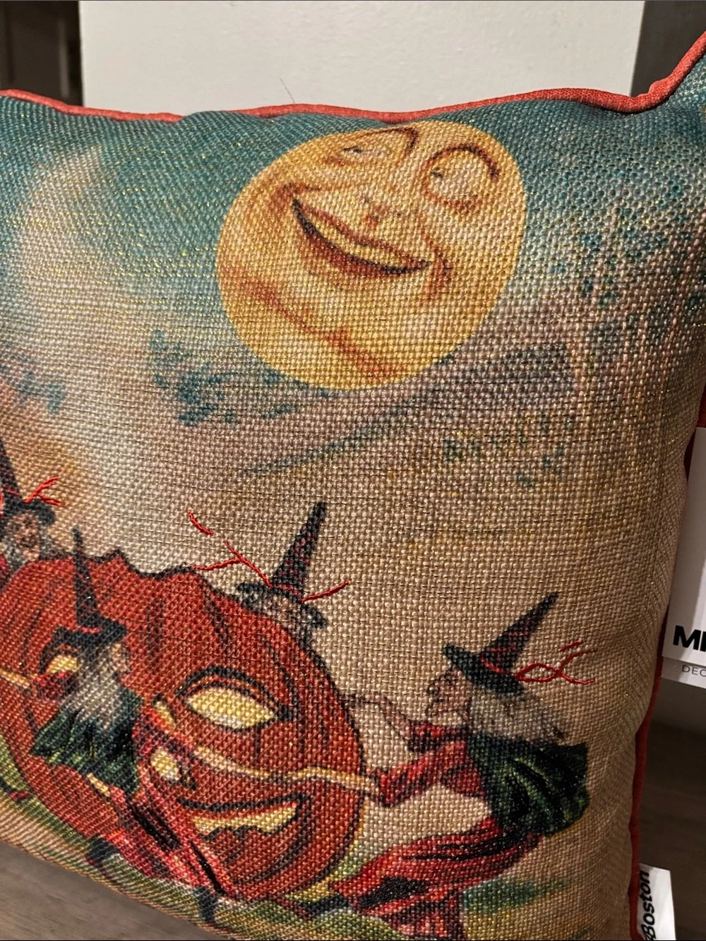 Vintage Inspired Witches Laughing 18 x 18 Halloween Throw Pillow  NEW